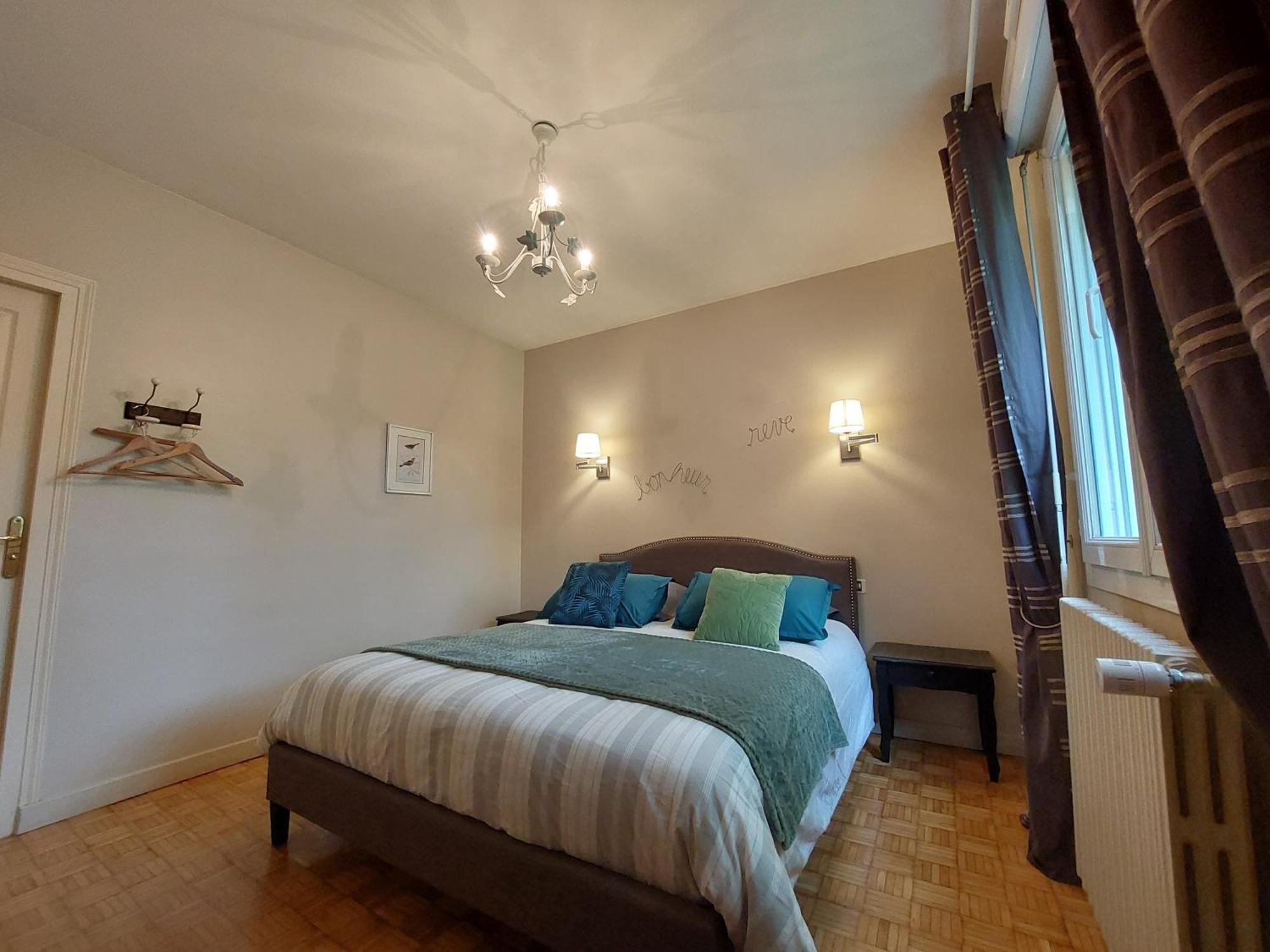 La Maison De Marie, Au Coeur De La Campagne Avec Table D'Hotes Sur Reservation Kérien Kültér fotó